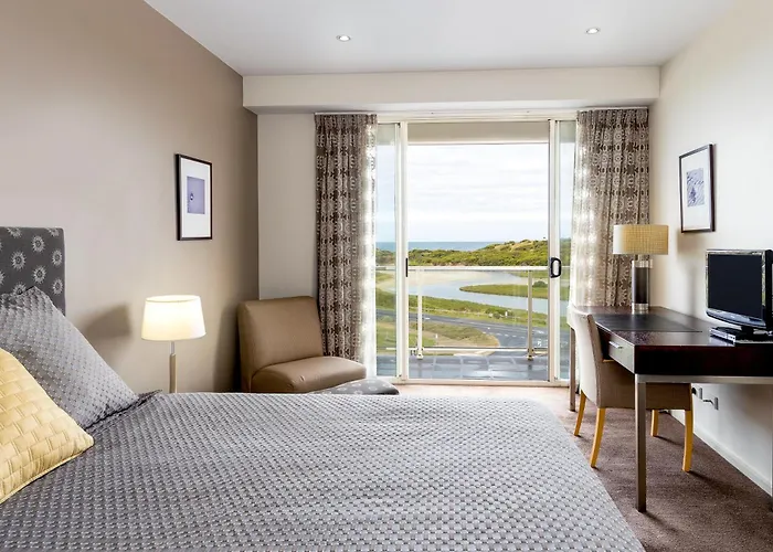 Lady Bay Resort